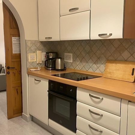 City Center Apartments 멜리에하 외부 사진