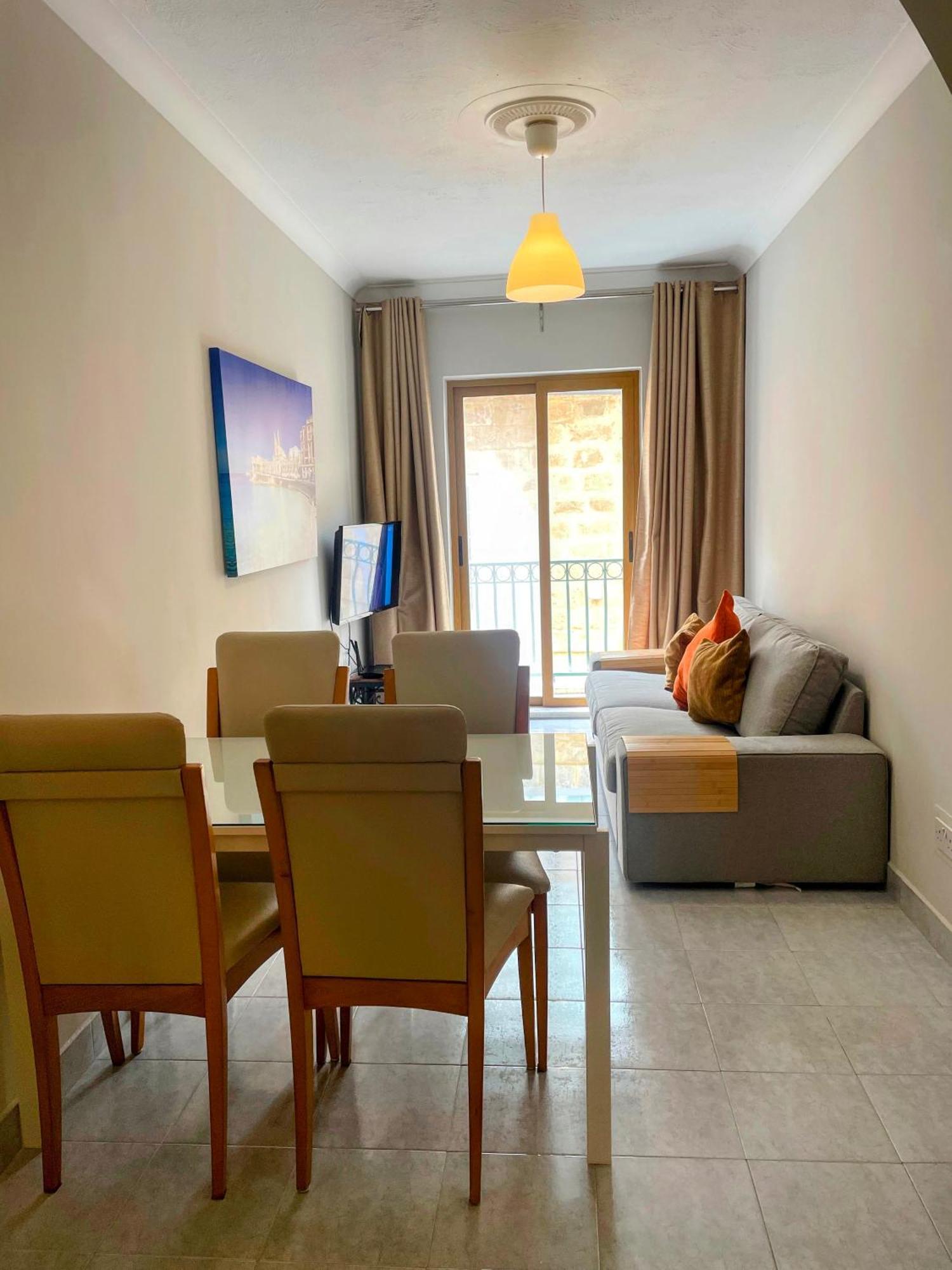 City Center Apartments 멜리에하 외부 사진
